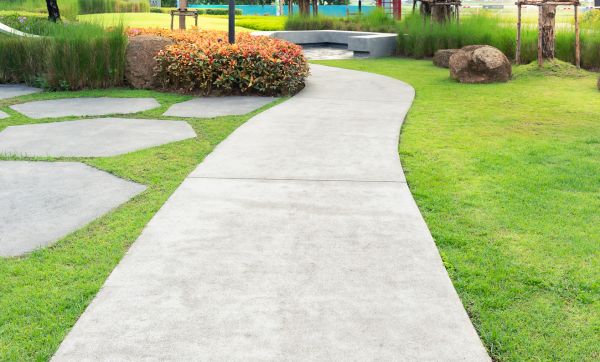 Concrete Sidewalk Installation in San Ramon